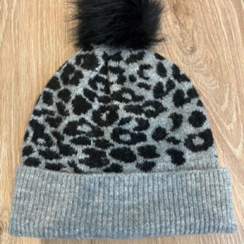LOFT Womens Leopard Print Pom Pom Beanie